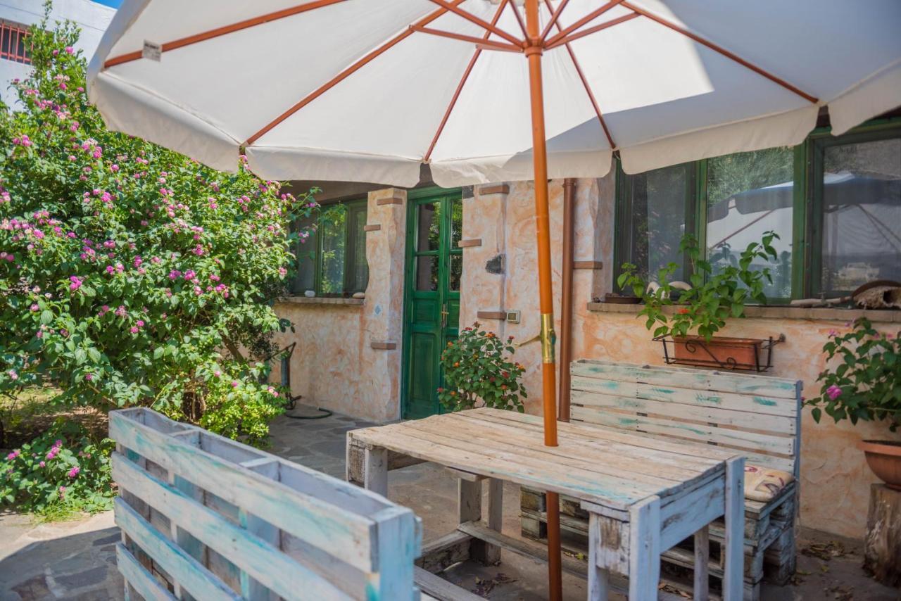 Ferienwohnung Sa Dommo De Sa Pietate Orosei Exterior foto